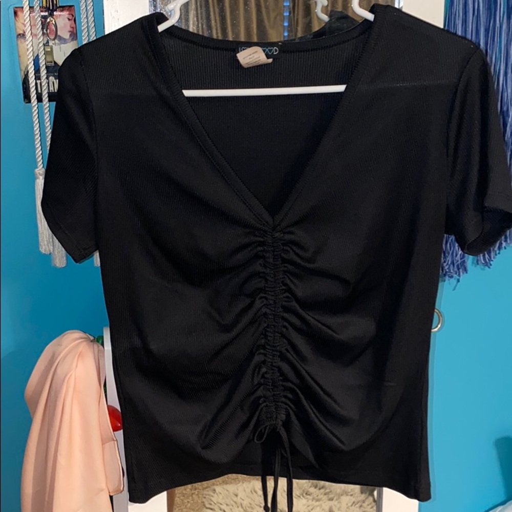 Drawstring cropped blouse ❣️